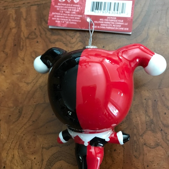 Hallmark DC Comics HARLEY QUINN Decoupage Christmas Tree Ornament - Picture 6 of 6